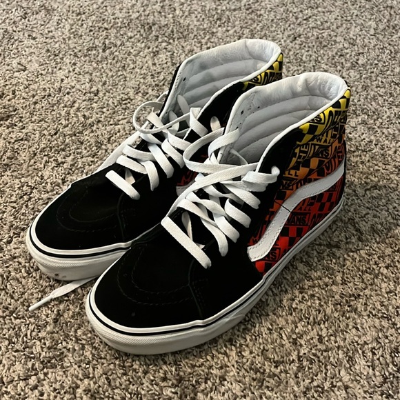Vans high tops size 7 - Picture 1 of 4